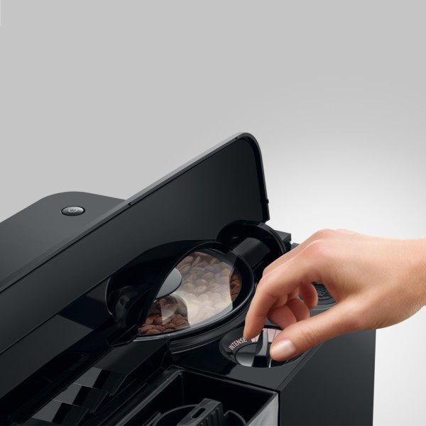 Кавомашина JURA C8 Piano Black EA (15603) Кавомашина JURA C8 Piano Black EA (15603)