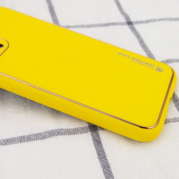 Шкіряний чохол Xshield для Apple iPhone 13 Pro (6.1") Жовтий / Yellow Шкіряний чохол Xshield для Apple iPhone 13 Pro (6.1") Жовтий / Yellow